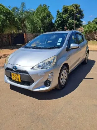 Picture of Fuel Savers (Hybrid): Toyota Aqua