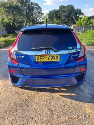 Picture of Hybrid Hatchbacks: Honda Fit Hybrid GP5