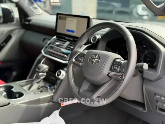 Picture of Toyota Land Cruiser 2025