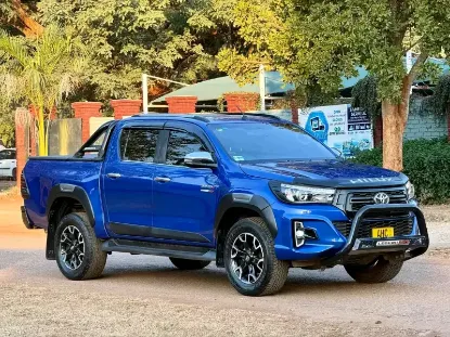Picture of Toyota Hilux 2020