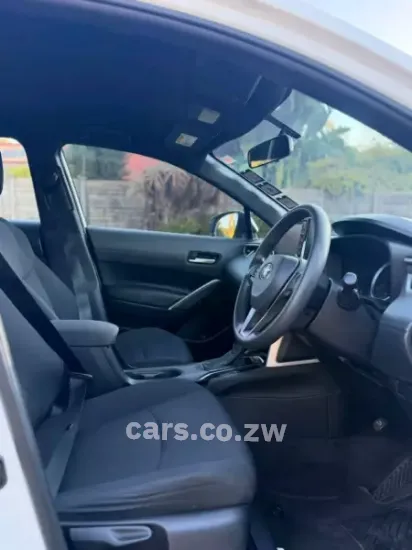 Picture of Toyota Cross 2023