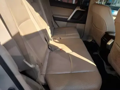 Picture of Toyota Land Cruiser 2010