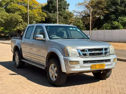 Picture of Isuzu KB300 2007