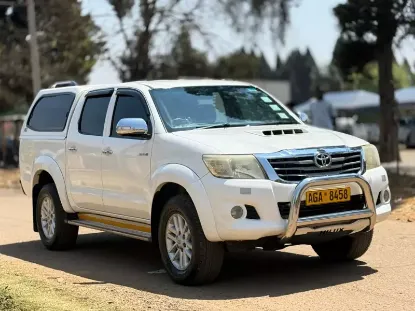 Picture of Toyota Hilux 2014