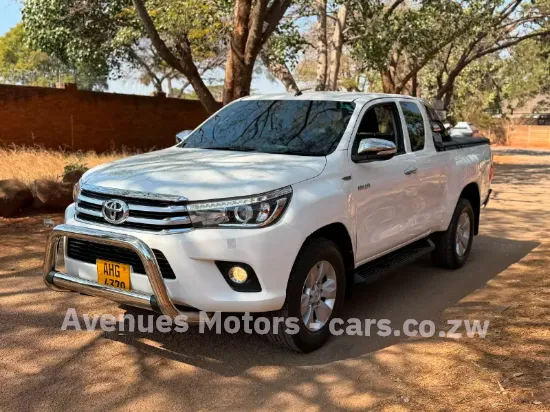 Picture of Toyota Hilux 2016