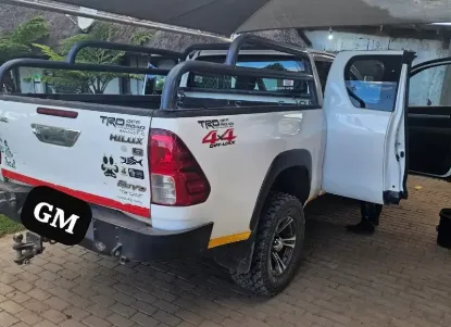 Picture of Toyota Hilux 2017