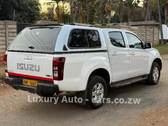Picture of Isuzu KB 250 D-Tech 2015
