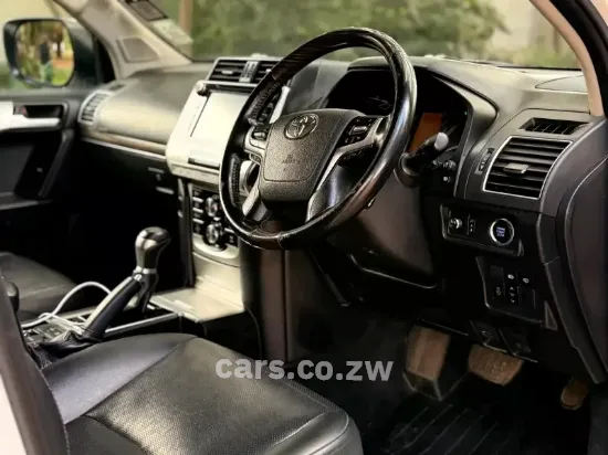 Picture of Toyota Prado 2020