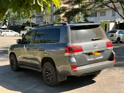 Picture of Toyota Land Cruiser 2018