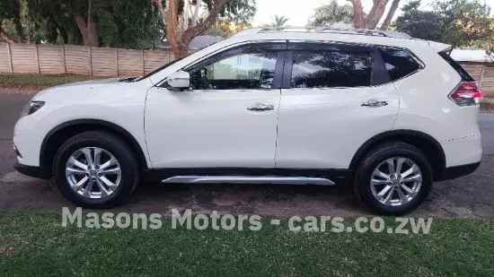 Picture of Nissan X-Trail 2015
