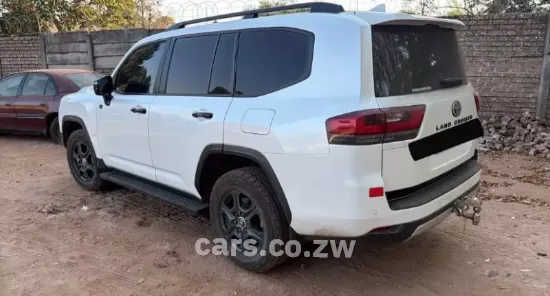 Picture of Toyota Land Cruiser 2022