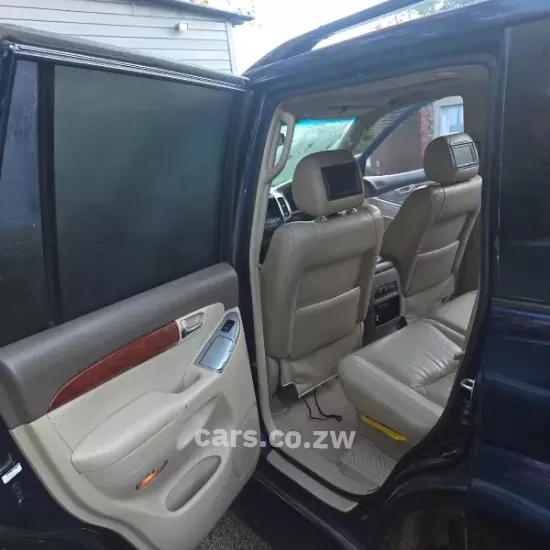 Picture of Toyota Prado 2009
