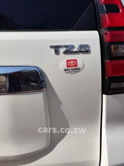 Picture of Toyota Prado 2021