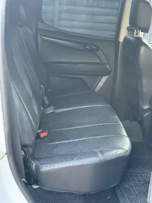Picture of Isuzu KB 250 D-Tech 2015