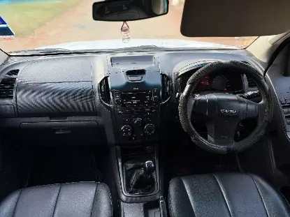 Picture of Isuzu KB 250 D-Tech 2015