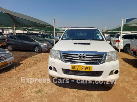 Picture of Toyota Hilux 2013
