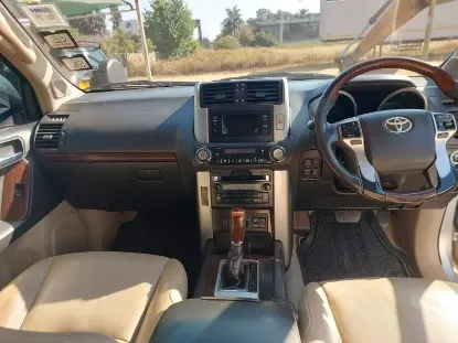 Picture of Toyota Land Cruiser 2010