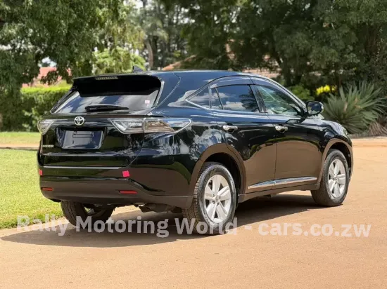 Picture of Toyota Harrier 2017