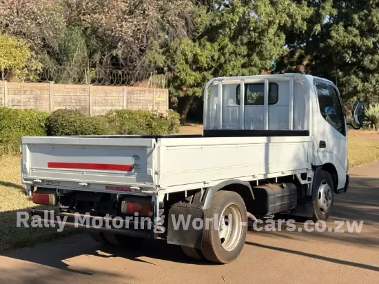 Picture of Hino Dutro 2007