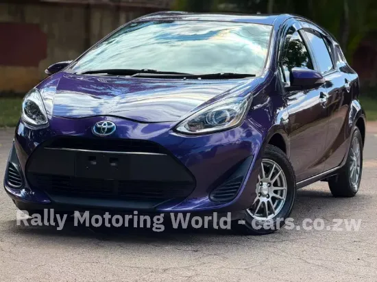 Picture of Toyota Aqua 2018