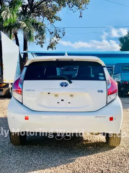 Picture of Toyota Aqua 2018
