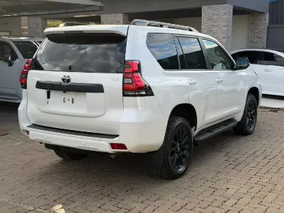 Picture of Toyota Prado 2023