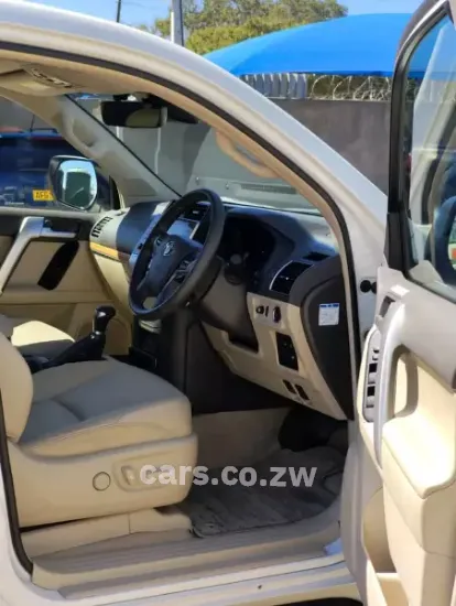 Picture of Toyota Prado 2023
