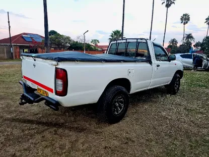 Picture of Nissan NP300 2016