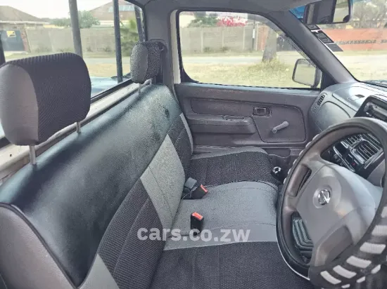 Picture of Nissan NP300 2016