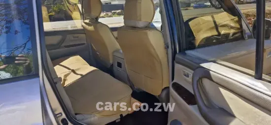Picture of Toyota Land Cruiser 2002