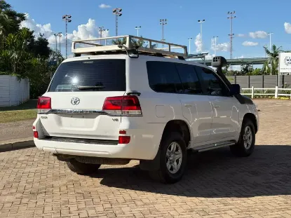 Picture of Toyota Land Cruiser 2016