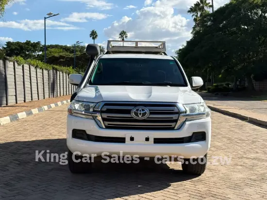 Picture of Toyota Land Cruiser 2016