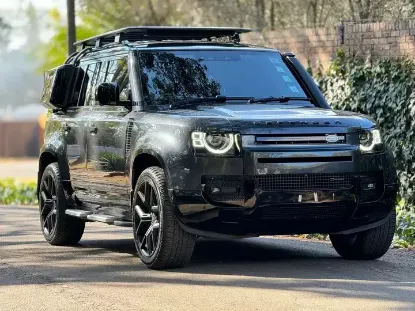 Picture of Land Rover Defender 2024