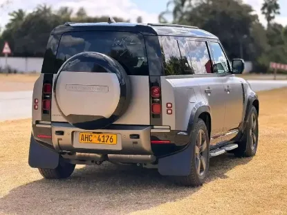 Picture of Land Rover Defender 2025