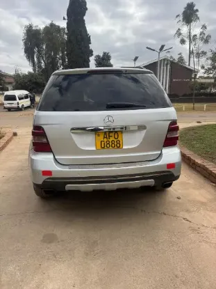 Picture of Mercedes Benz ML-Class 2008