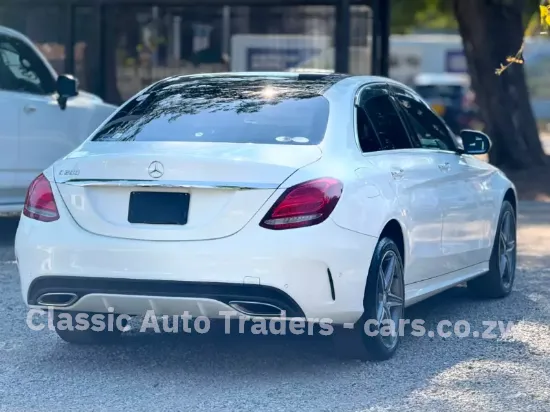 Picture of Mercedes Benz C-Class 2016