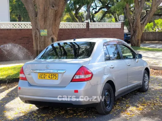 Picture of Nissan Tiida 2008