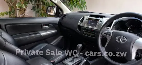Picture of Toyota Hilux 2013