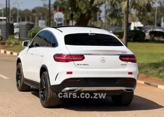 Picture of Mercedes Benz GLE 2017