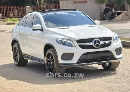 Picture of Mercedes Benz GLE 2017