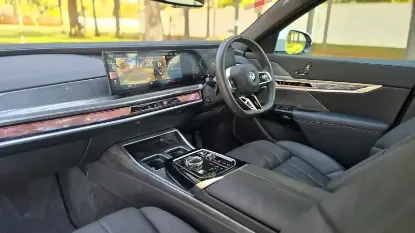 Picture of BMW 7 Series 2024