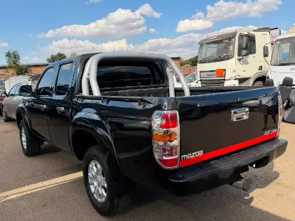 Picture of Mazda BT-50 2010