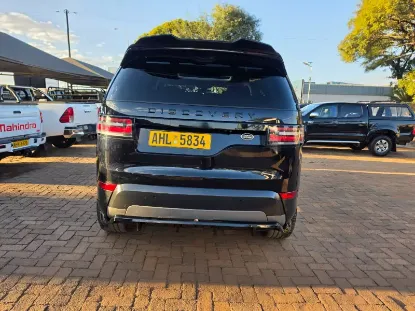 Picture of Land Rover Discovery 2017