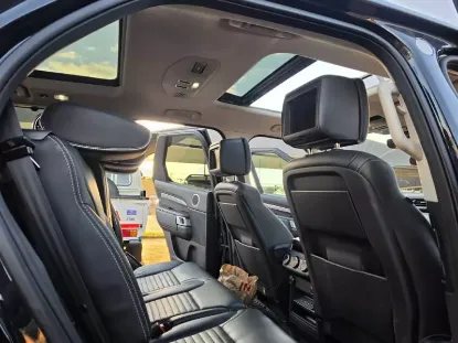 Picture of Land Rover Discovery 2017