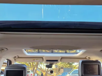 Picture of Land Rover Discovery 2017
