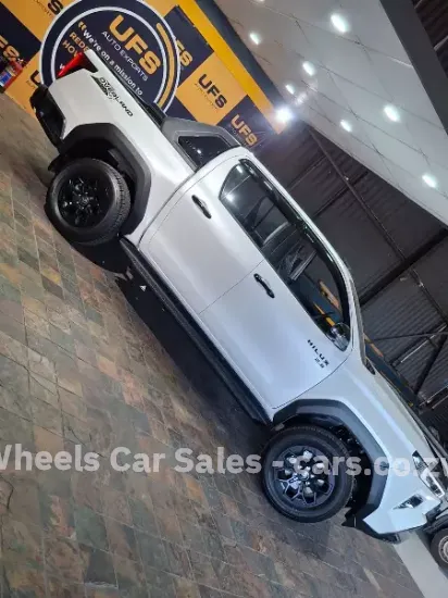 Picture of Toyota Hilux 2026