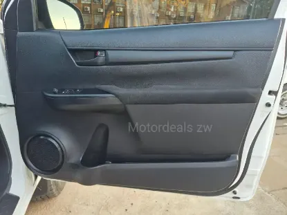 Picture of Toyota Hilux 2020