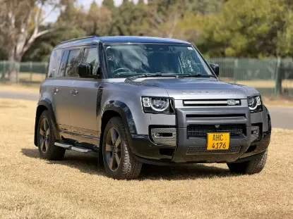 Picture of Land Rover Defender 2025