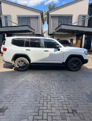 Picture of Toyota Land Cruiser 2022