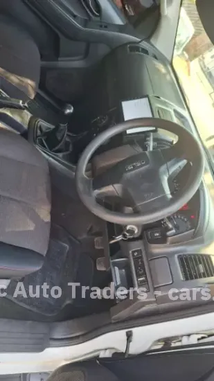Picture of Isuzu KB250 2018